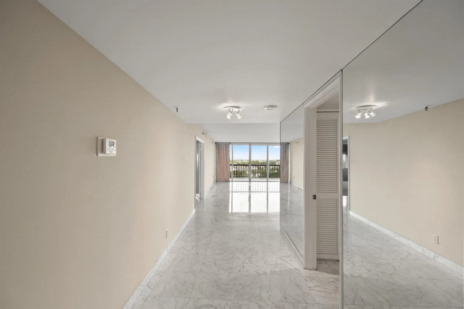 2480 Presidential Way # 704, West Palm Beach, FL 33401 photo 9