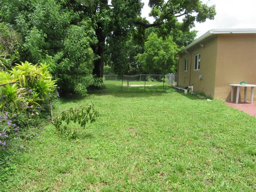 4100 NW 110th Avenue # A-SOUTH, Coral Springs, FL 33065 — zdjęcie 2