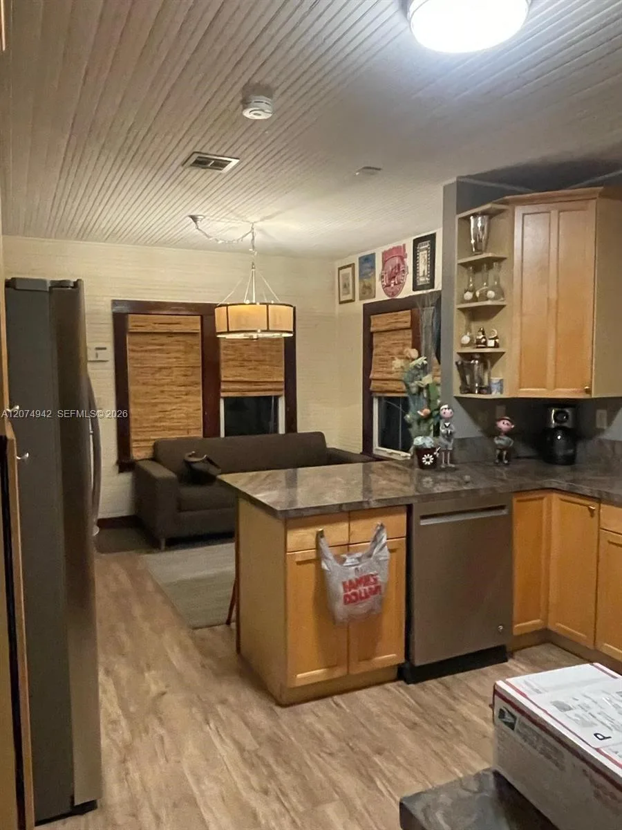 400 NE 3rd St, Pompano Beach, FL 33060 photo 13