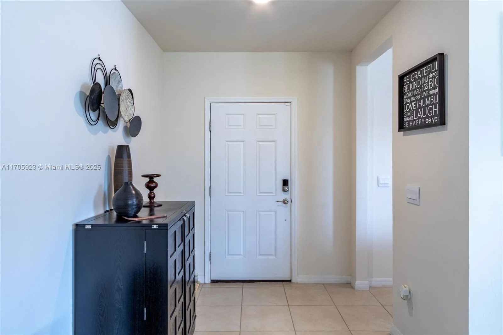 226 NW 4th Ter, Cape Coral, FL 33993 photo 5