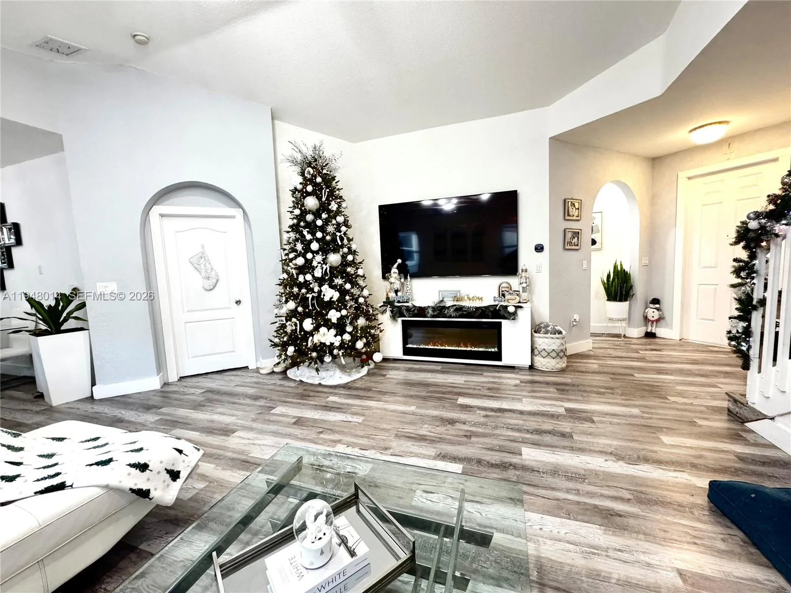 2101 NE 37th Ter, Homestead, FL 33033 photo 11