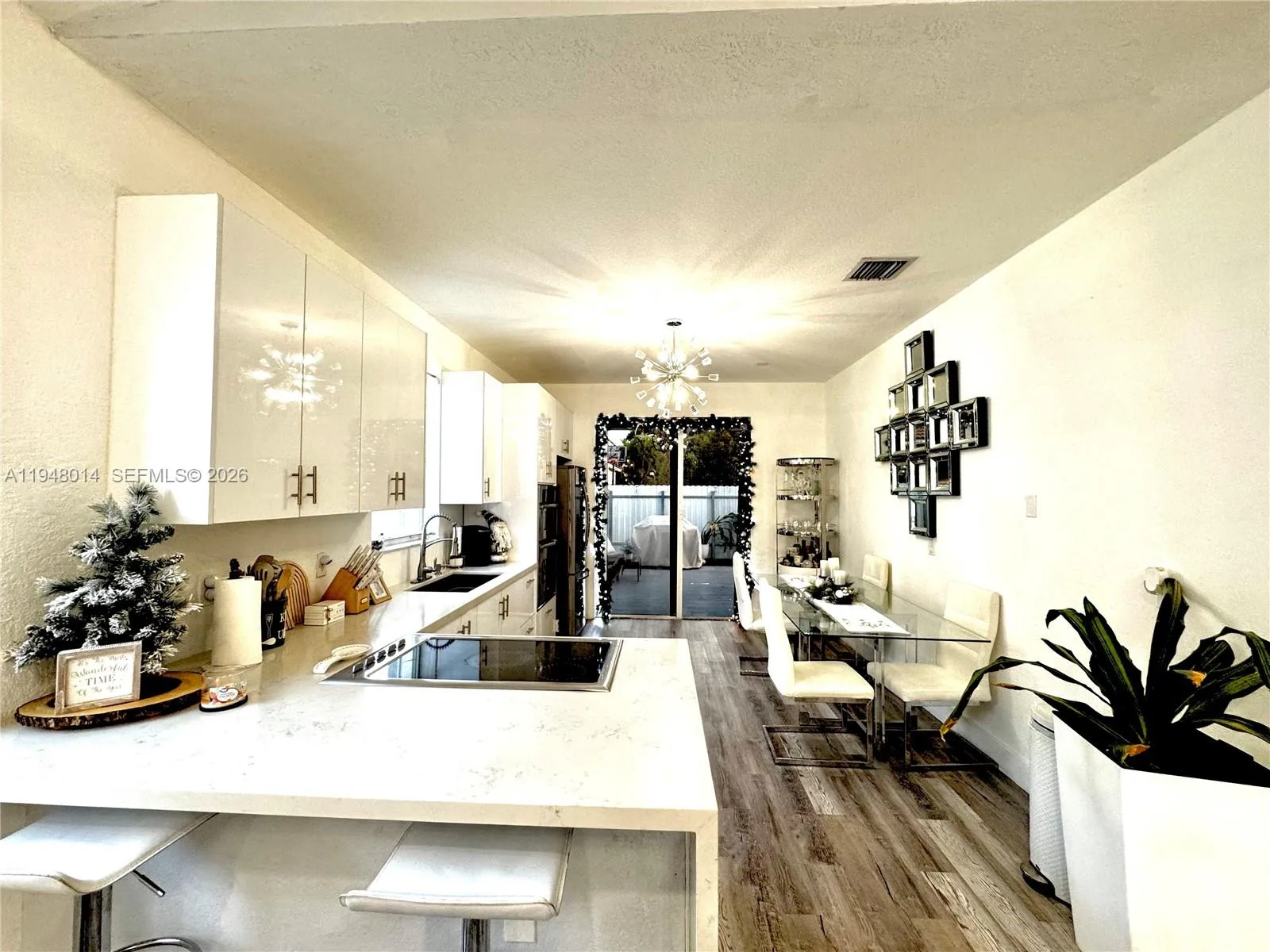 2101 NE 37th Ter, Homestead, FL 33033 photo 12