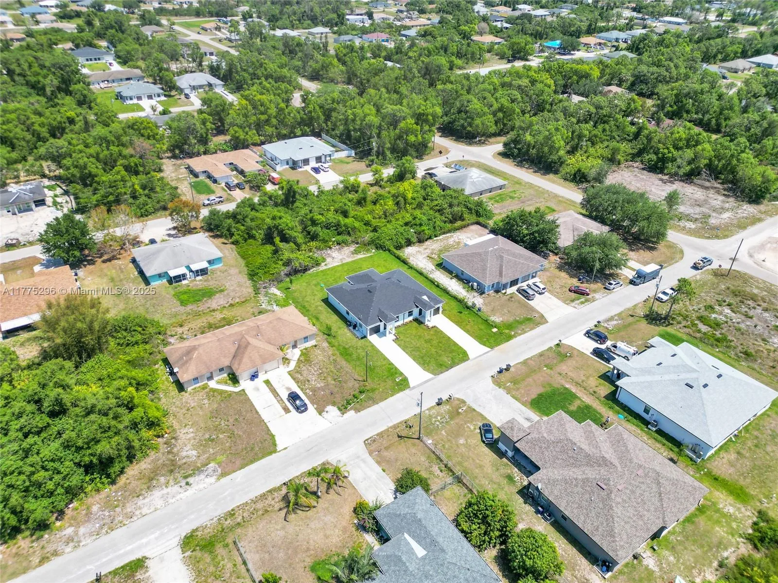 5210 30 ST SW # 5210, Lehigh Acres, FL 33973 photo 4
