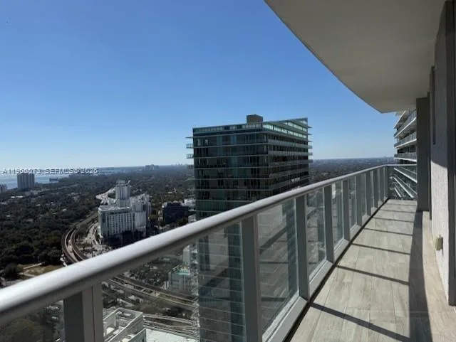 1100 S Miami Ave # 3504, Miami, FL 33130 photo 7