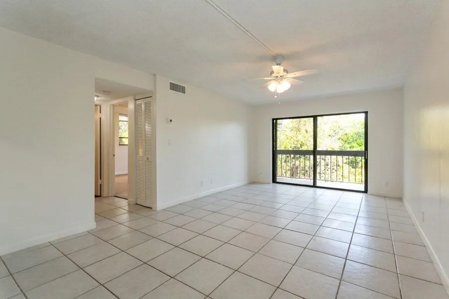 1720 N Congress Avenue # 305, West Palm Beach, FL 33401