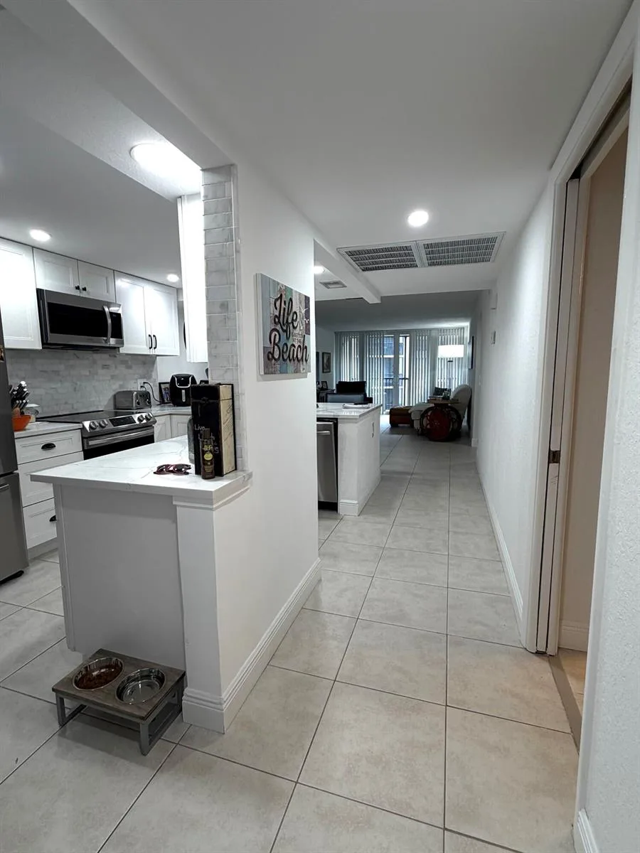 20 ROYAL PALM Way # 3020, Boca Raton, FL 33432