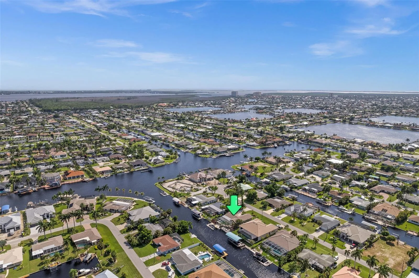 4927 SW 2nd AVE, Cape Coral, FL 33914