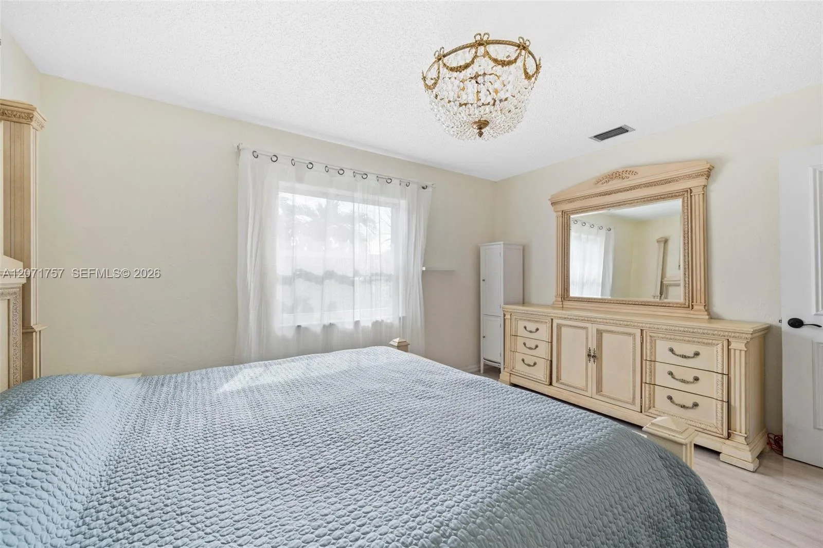 1935 Arthur St, Hollywood, FL 33020 photo 12