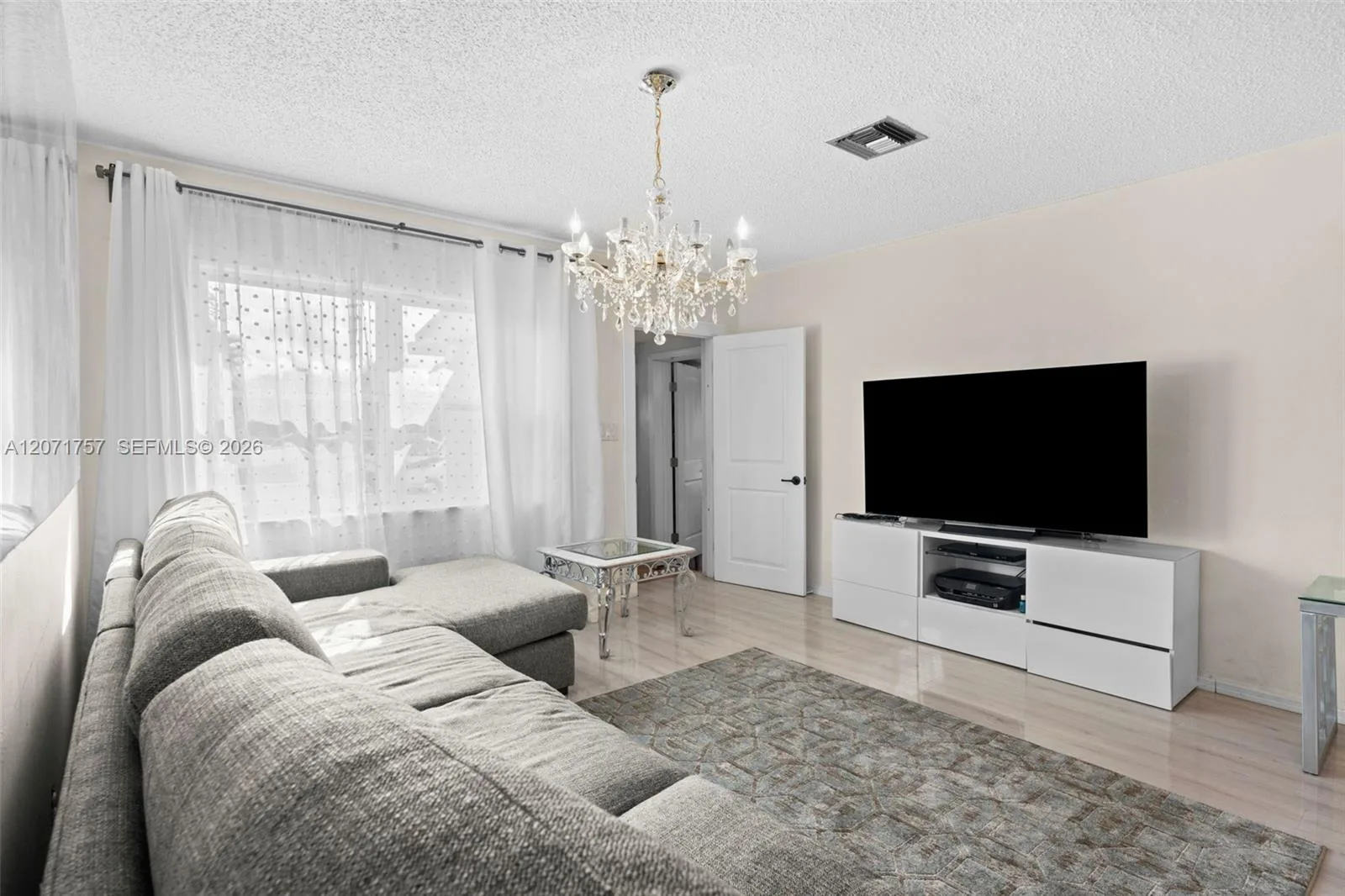 1935 Arthur St, Hollywood, FL 33020 photo 7