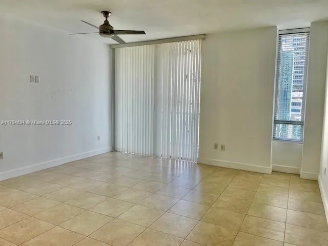 1050 Brickell Ave # 1602, Miami, FL 33131 photo 11