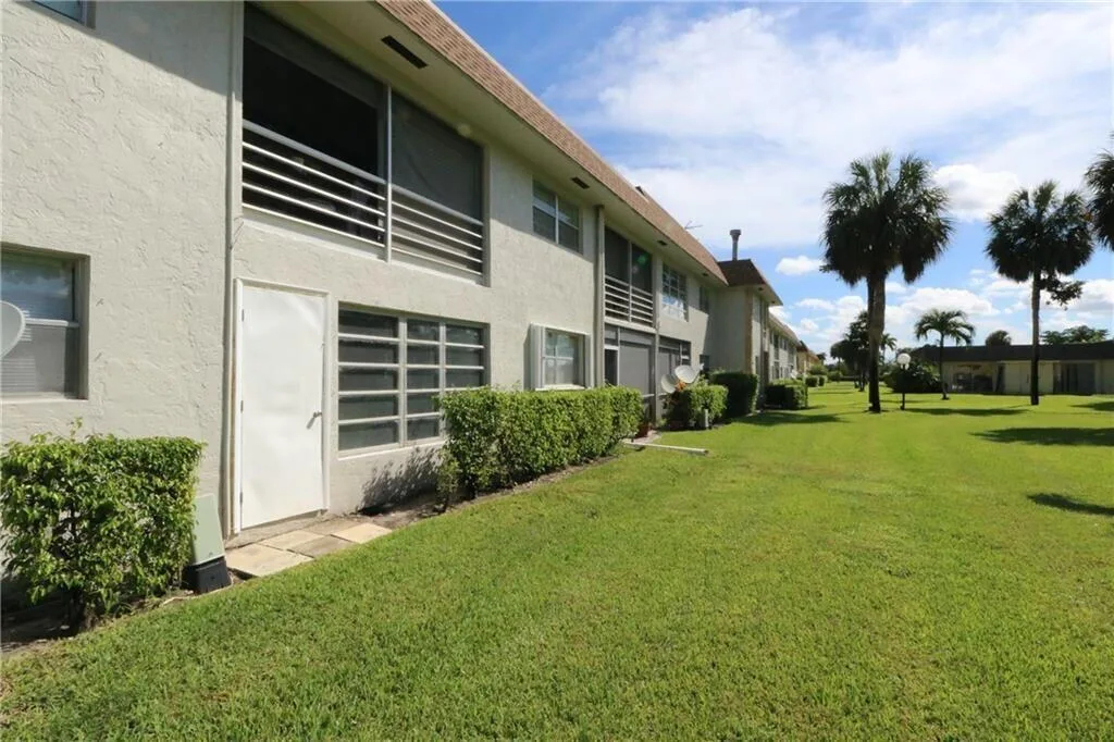 9915 Sandalfoot Boulevard # 408, Boca Raton, FL 33428 photo 9