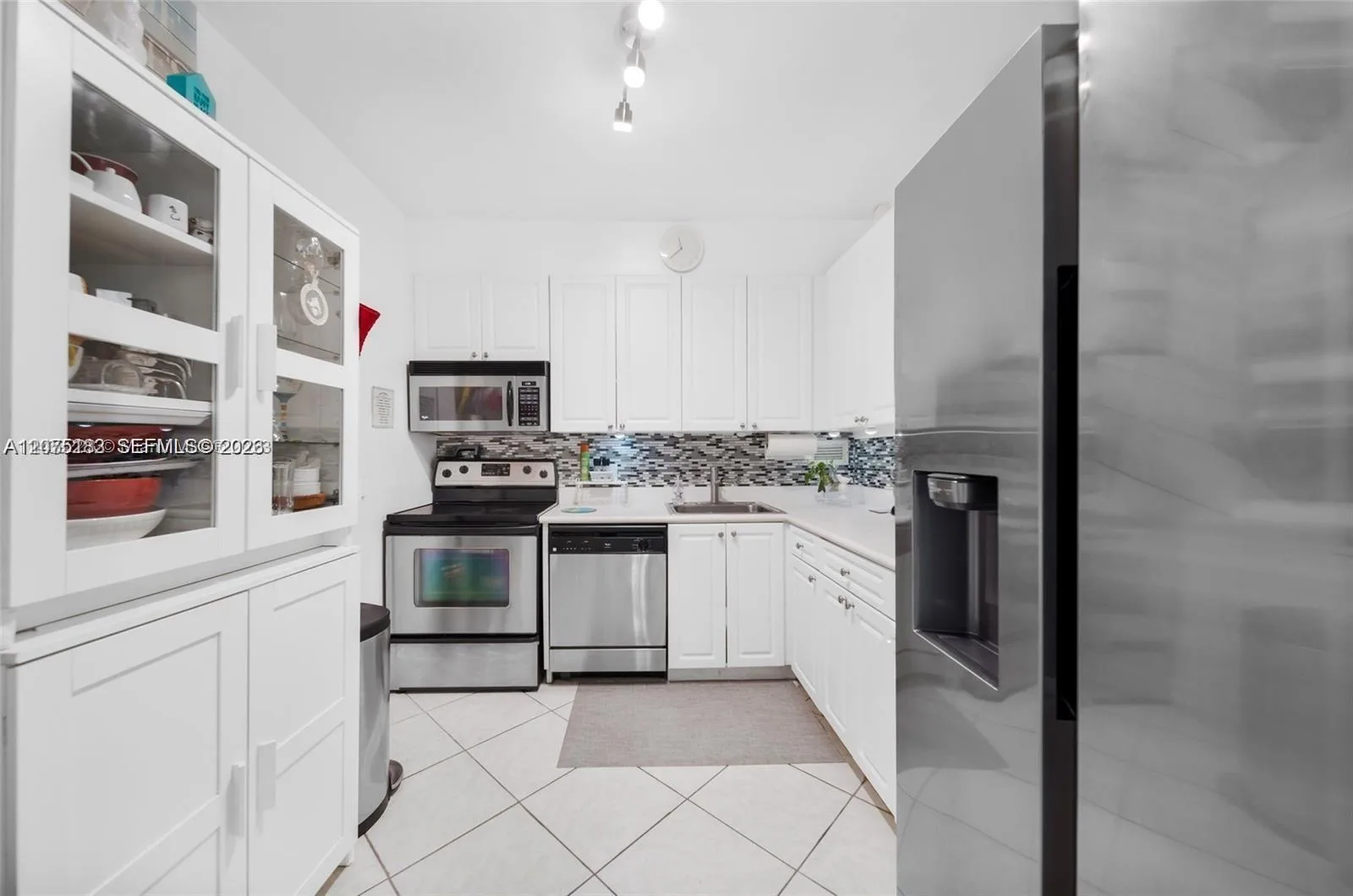 1455 N Treasure Dr # 6A, North Bay Village, FL 33141 photo 5