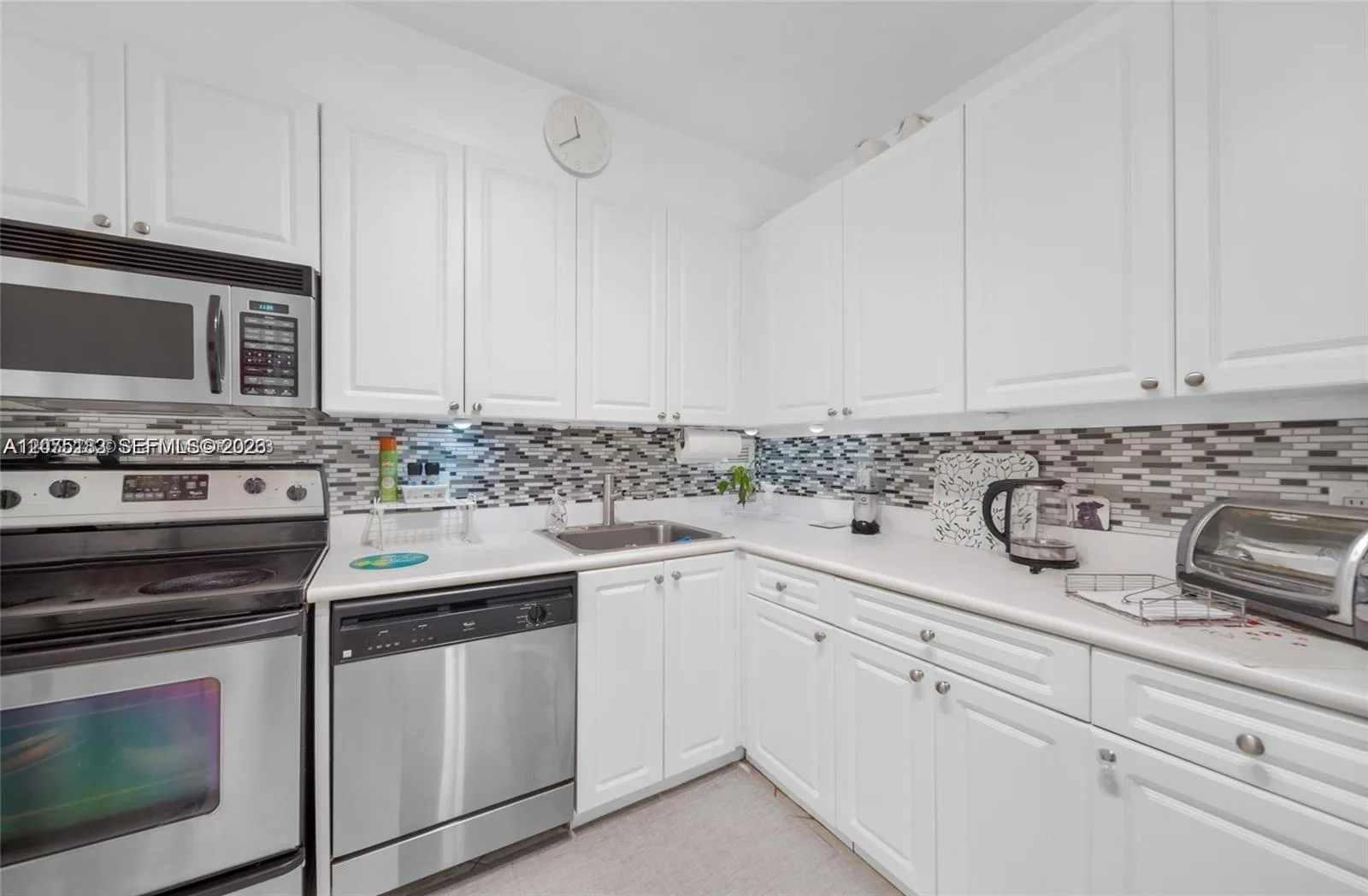 1455 N Treasure Dr # 6A, North Bay Village, FL 33141 photo 6