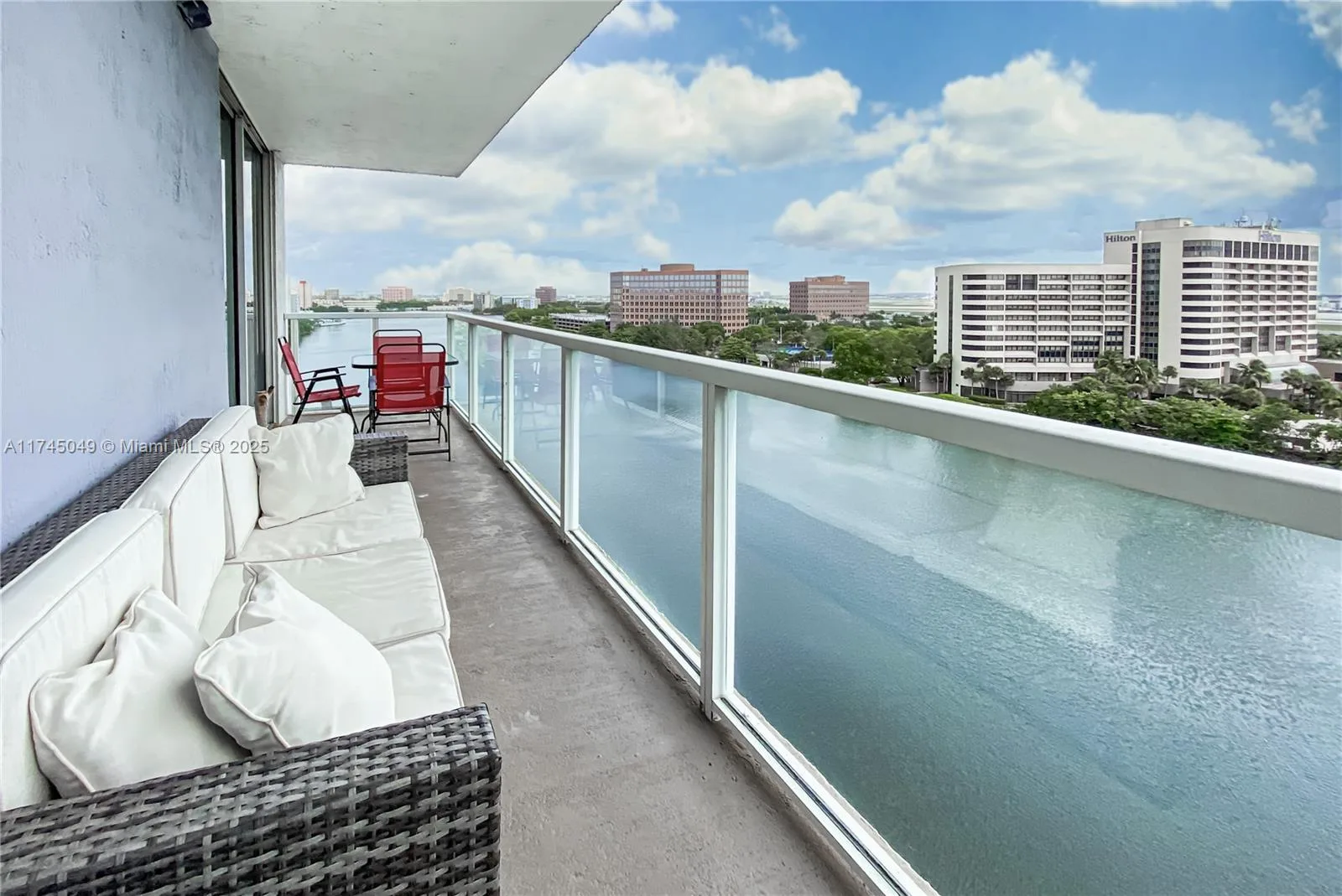 5091 NW 7th St # 1001, Miami, FL 33126 photo 4