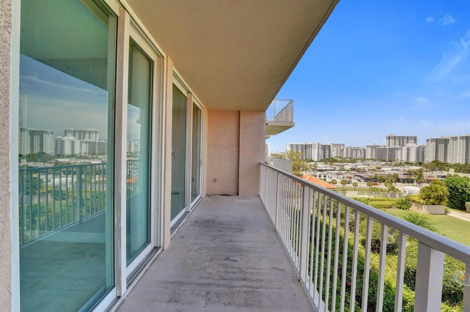 3020 NE 32nd Avenue # 807, Fort Lauderdale, FL 33308 photo 4