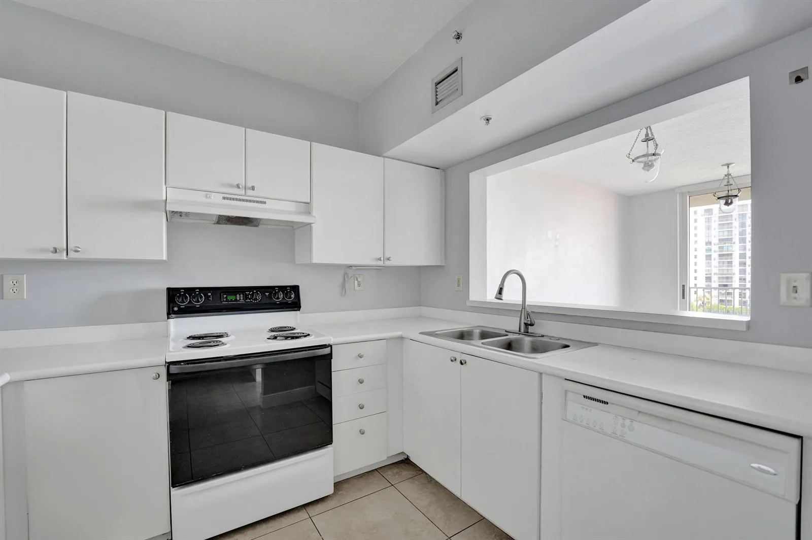3020 NE 32nd Avenue # 807, Fort Lauderdale, FL 33308 photo 9