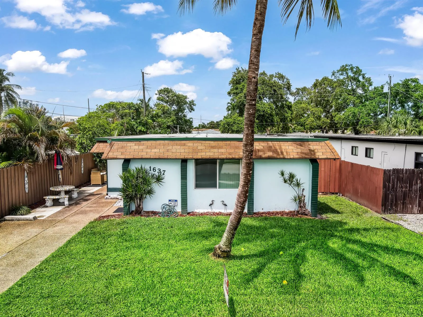 1637 Taft Street, Hollywood, FL 33020