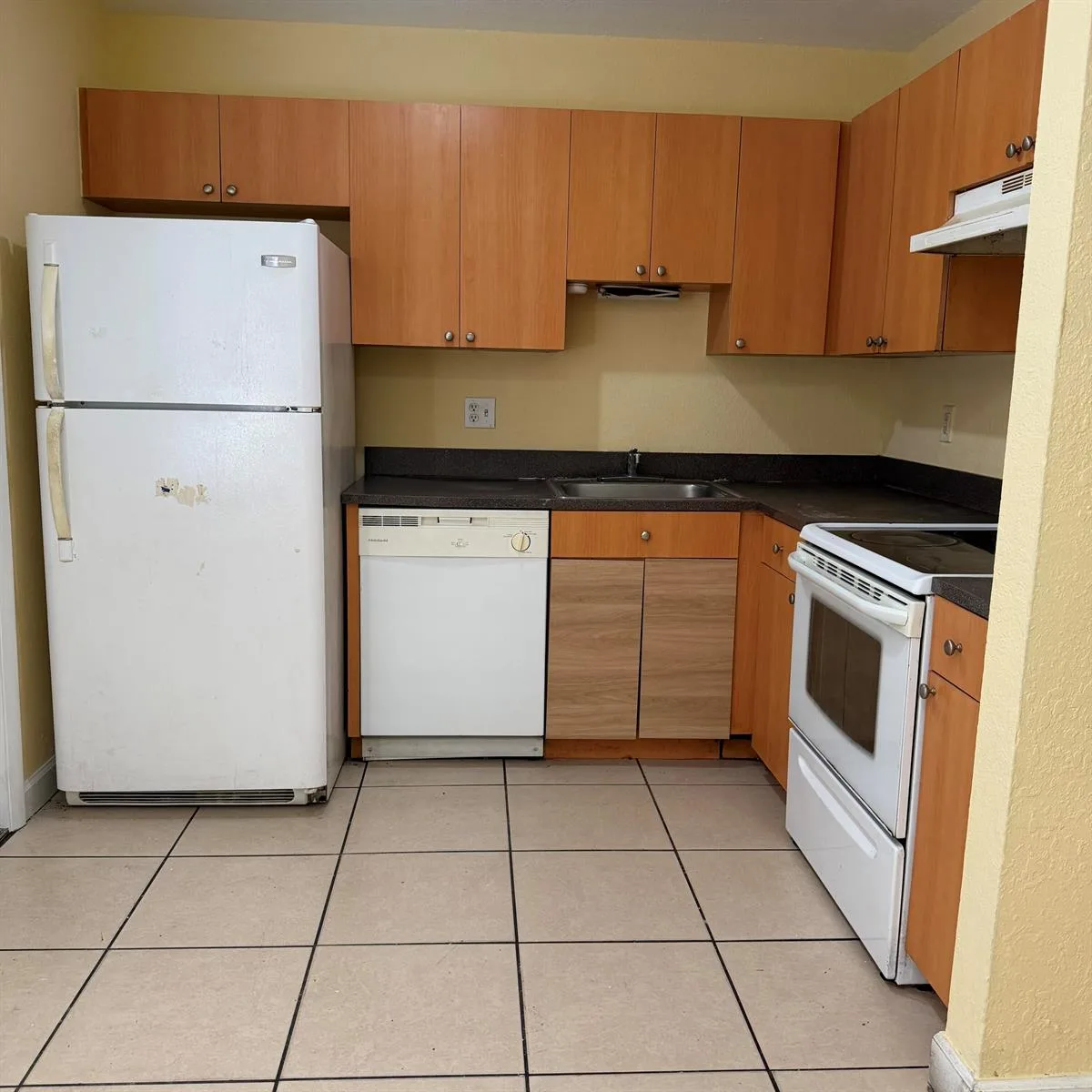4700 NW 9th Court # 4700, Plantation, FL 33317 photo 8