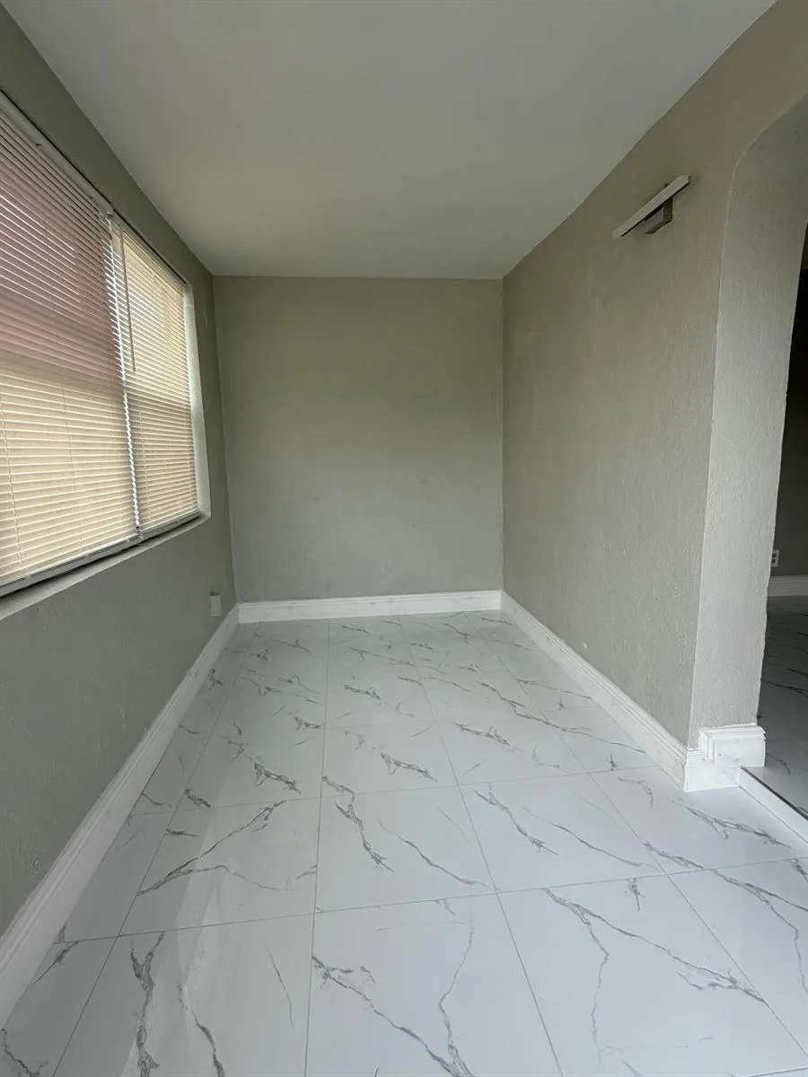 605 NW 9TH Avenue, Pompano Beach, FL 33060 photo 12