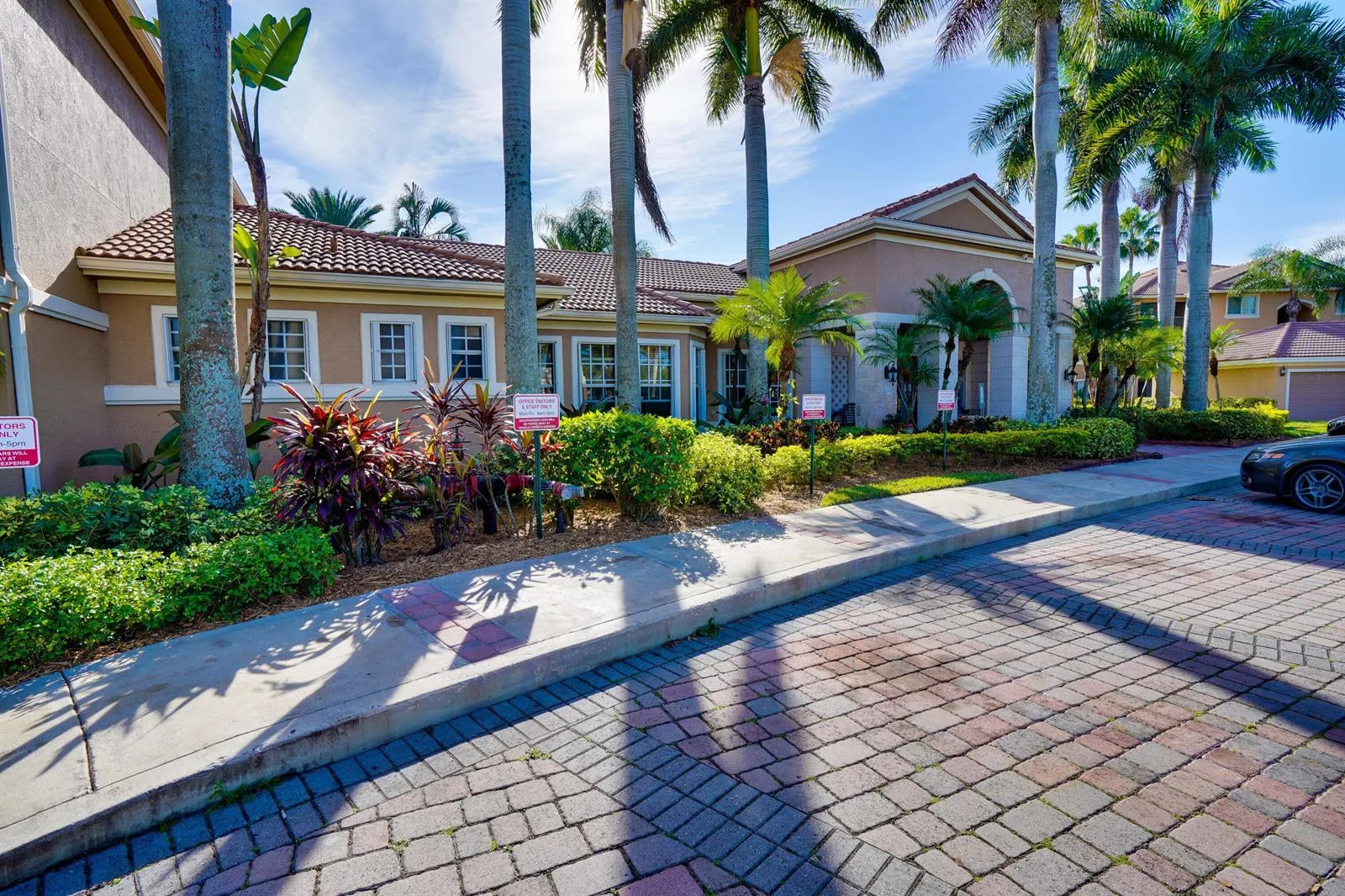 3816 NW Adriatic Lane, Jensen Beach, FL 34957 photo 2
