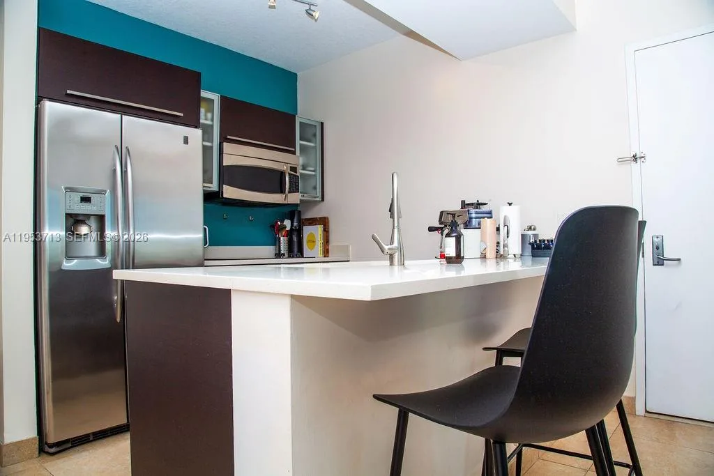 333 NE 24th St # 1002, Miami, FL 33137 photo 3