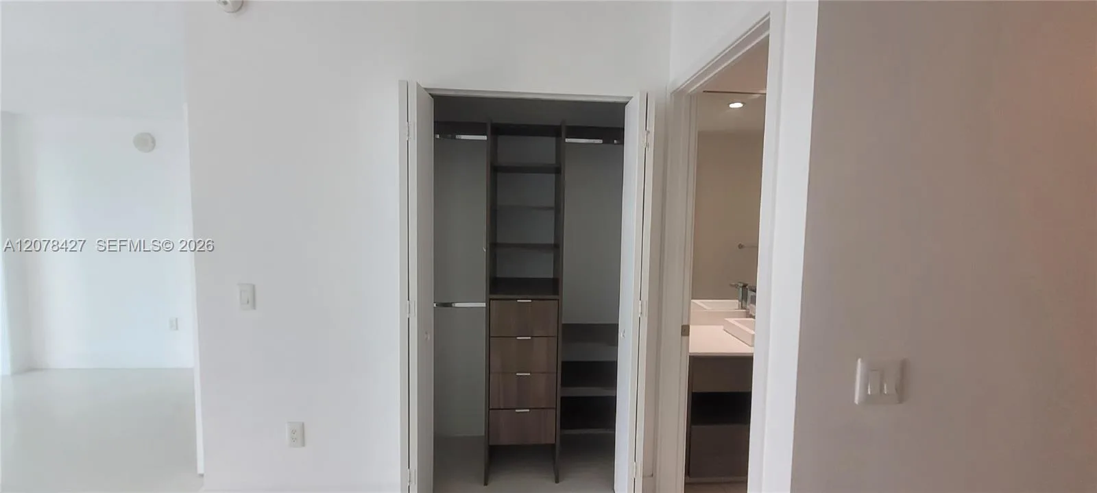 1100 S Miami Ave # 3105, Miami, FL 33130 photo 8