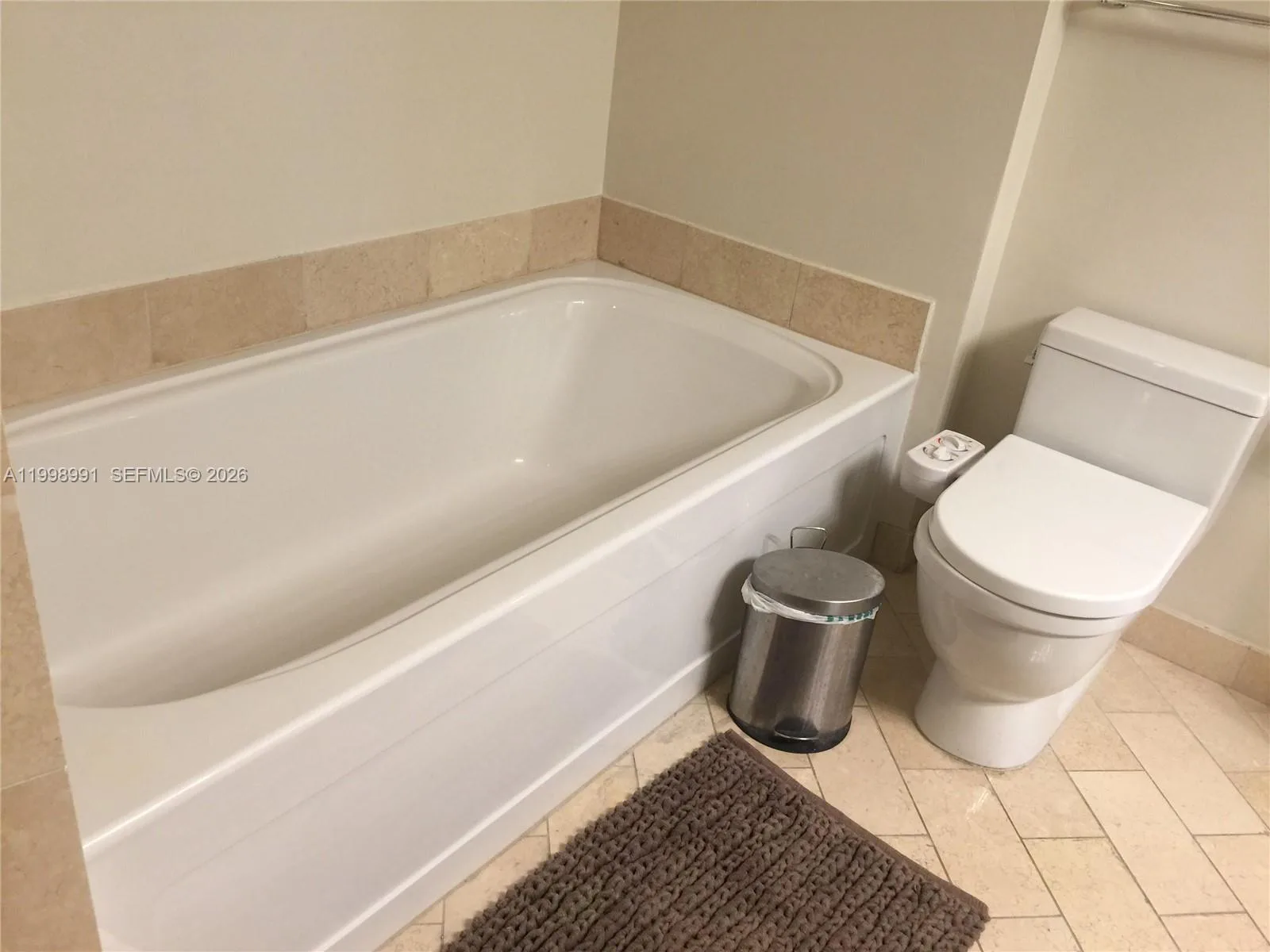 79 SW 12th St # 1406-S, Miami, FL 33130 photo 12