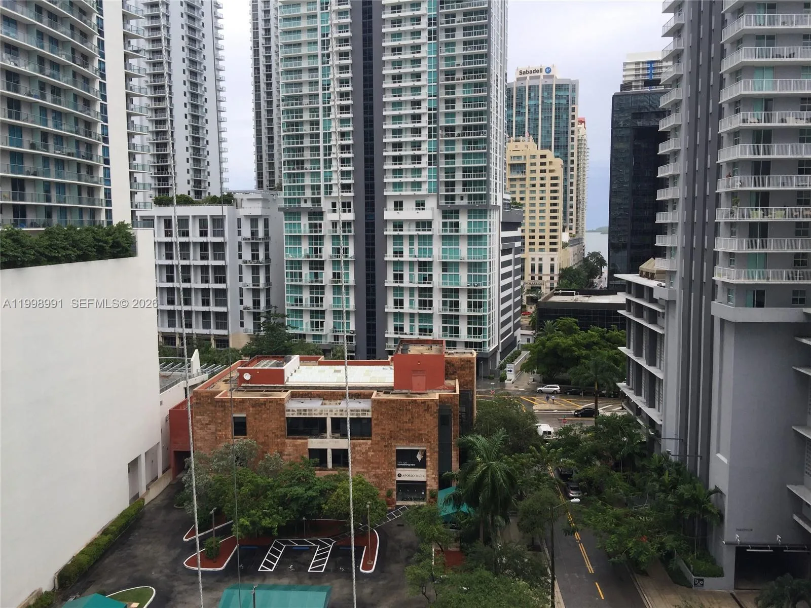 79 SW 12th St # 1406-S, Miami, FL 33130 photo 2