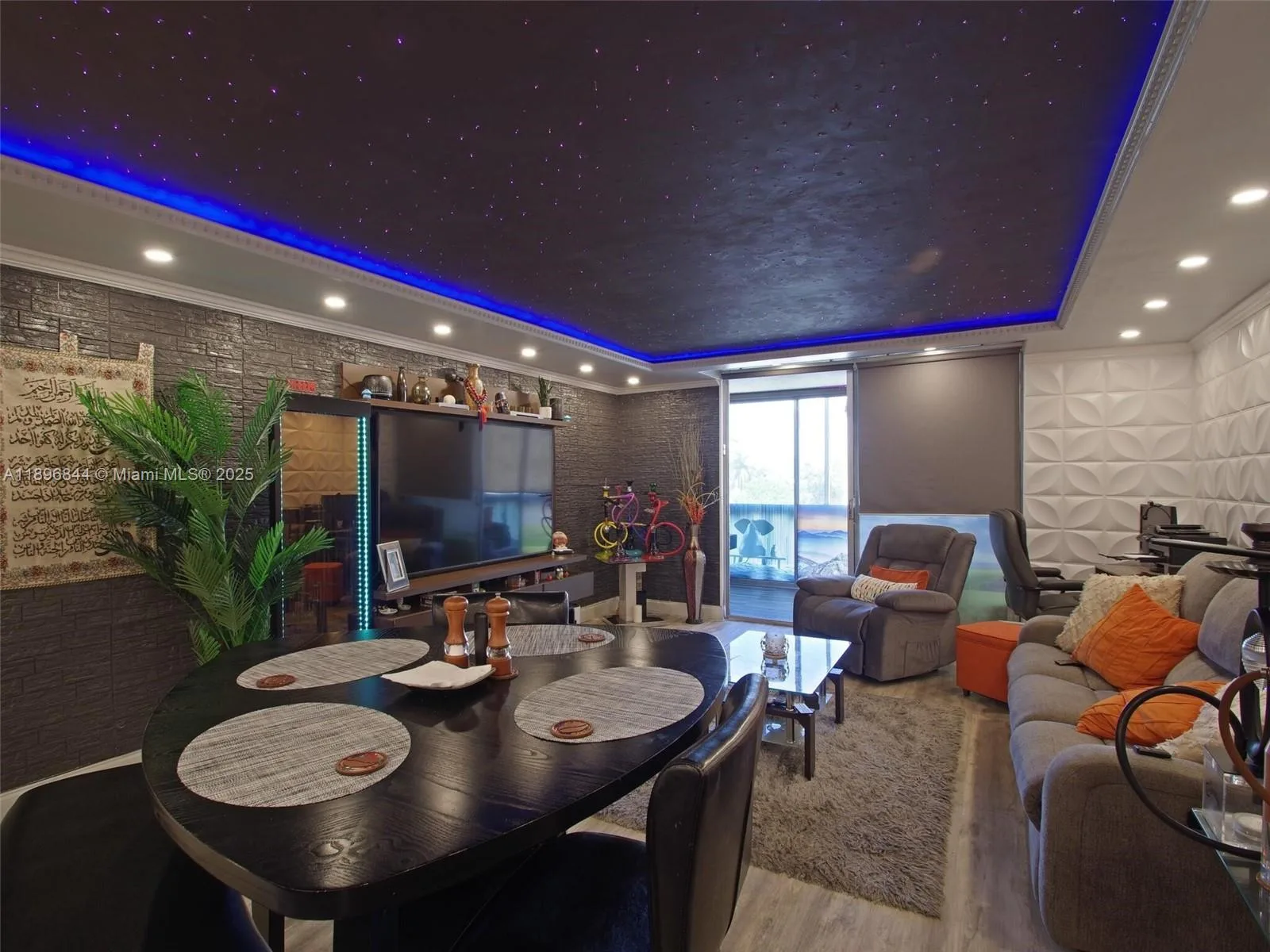 420 NE 12th Ave # 401, Hallandale Beach, FL 33009 photo 6