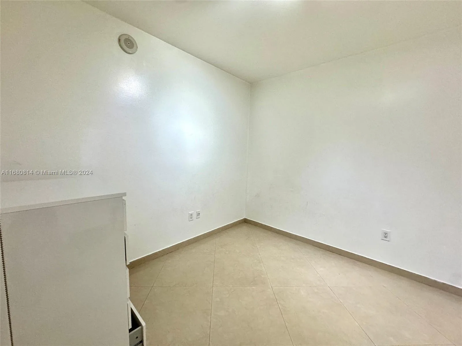 1830 S Ocean Dr # 4711, Hallandale Beach, FL 33009 photo 8