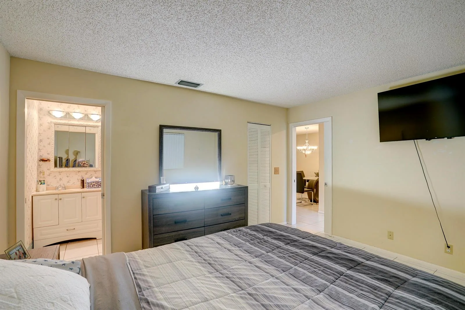5780 FERNLEY Drive W # 144, West Palm Beach, FL 33415 photo 12