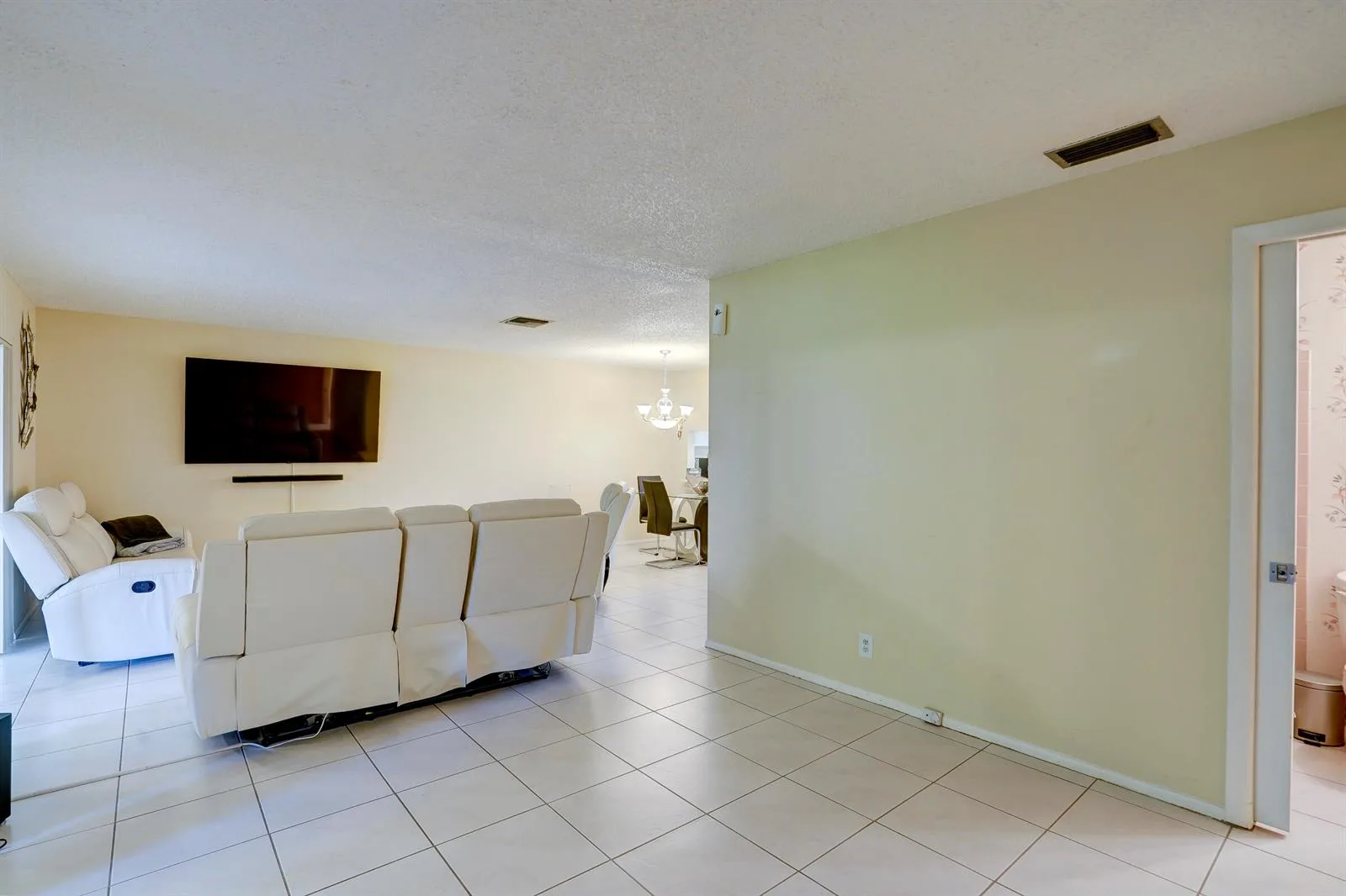5780 FERNLEY Drive W # 144, West Palm Beach, FL 33415 photo 9