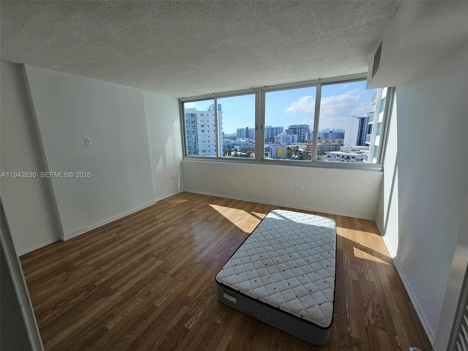 7135 Collins Ave # 1011, Miami Beach, FL 33141 photo 11