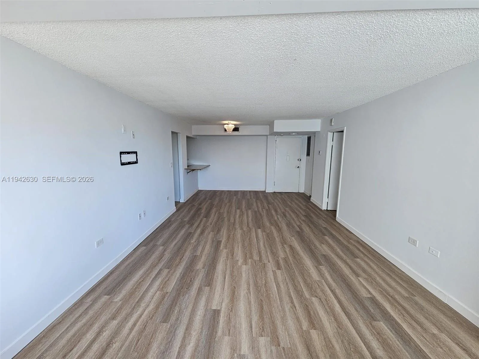 7135 Collins Ave # 1011, Miami Beach, FL 33141 photo 6