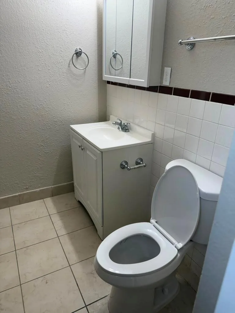 9519 Birmingham Drive, Palm Beach Gardens, FL 33410