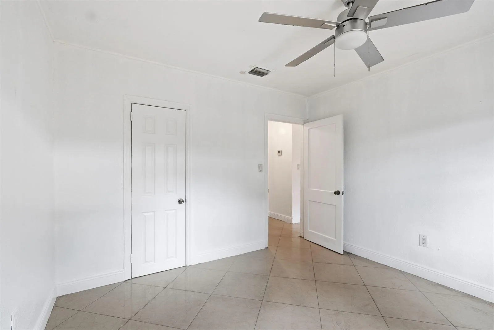 1914 Sheridan St Street # 1-2, Hollywood, FL 33020 photo 9