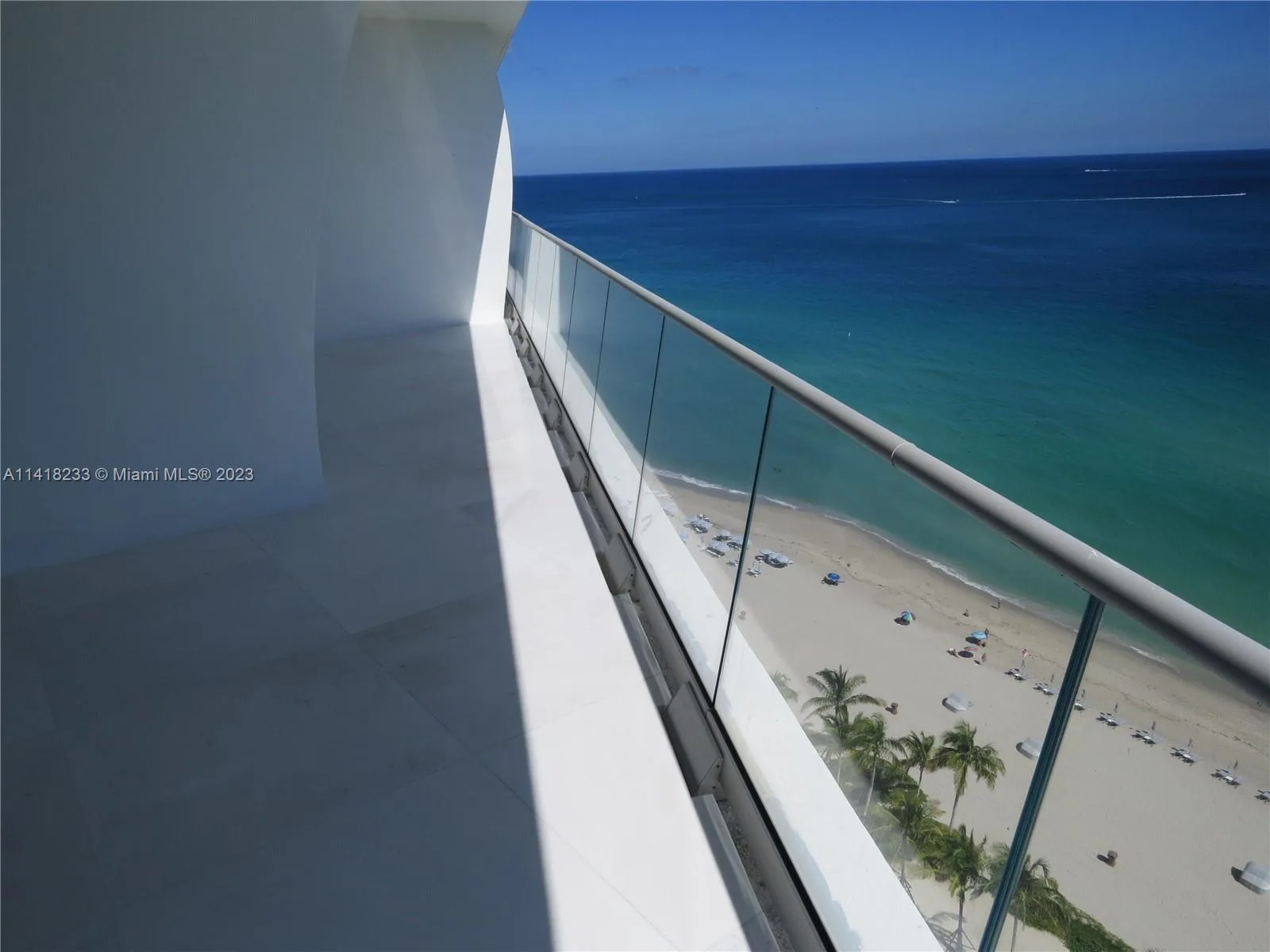Jade Signature Unit 1901 at 16901 Collins Ave # 1901, Sunny Isles Beach, FL 33160 — photo 1