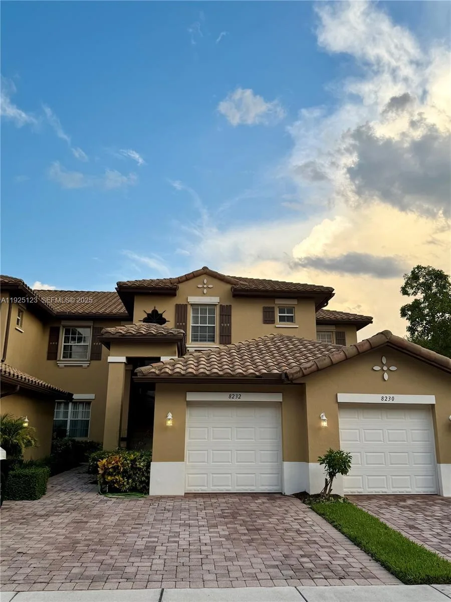 8232 NW 128th Ln # 39-F, Parkland, FL 33076