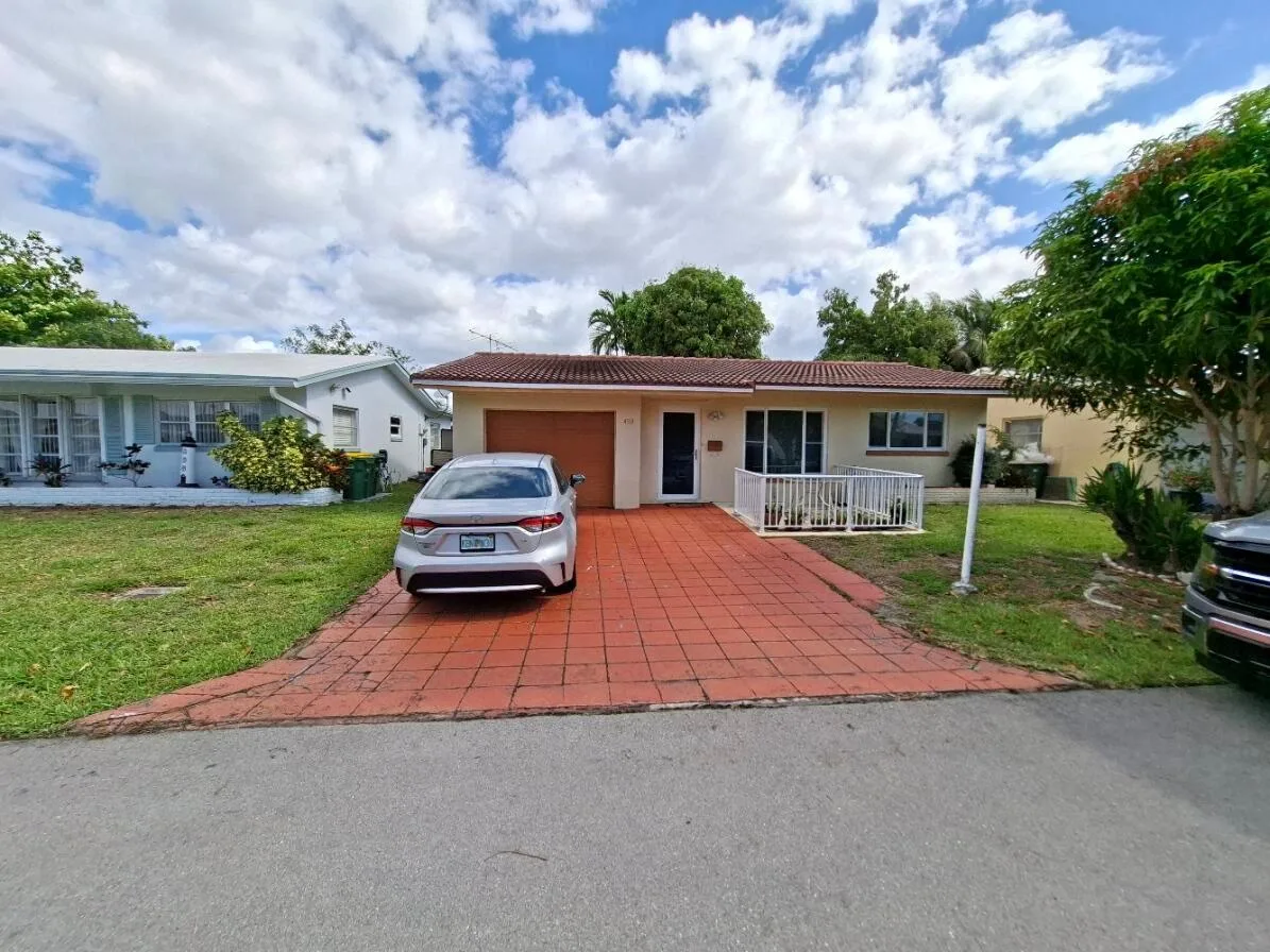 4513 NW 49th Street, Tamarac, FL 33319