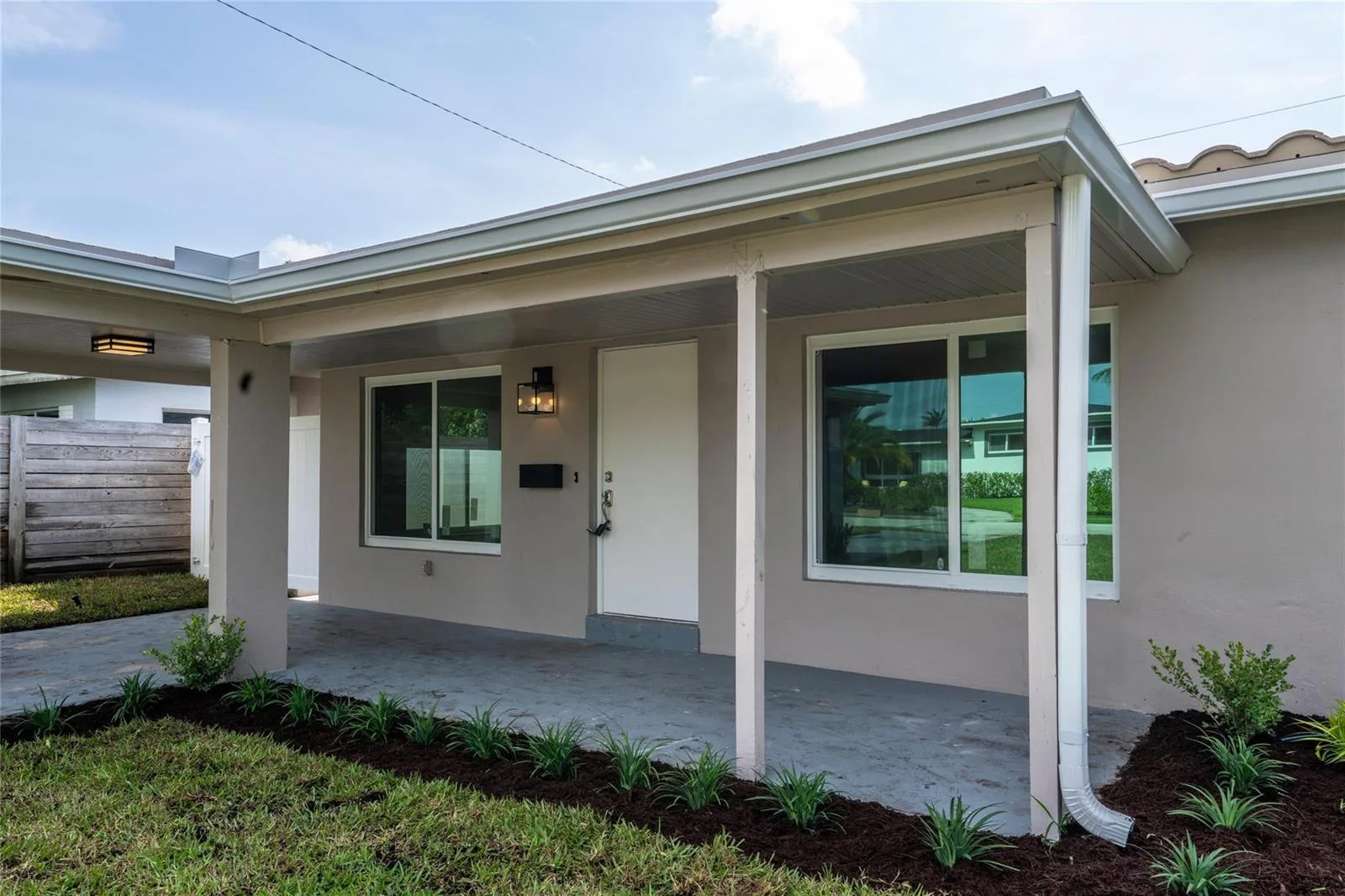 4800 NE 4th Avenue, Fort Lauderdale, FL 33334 photo 2