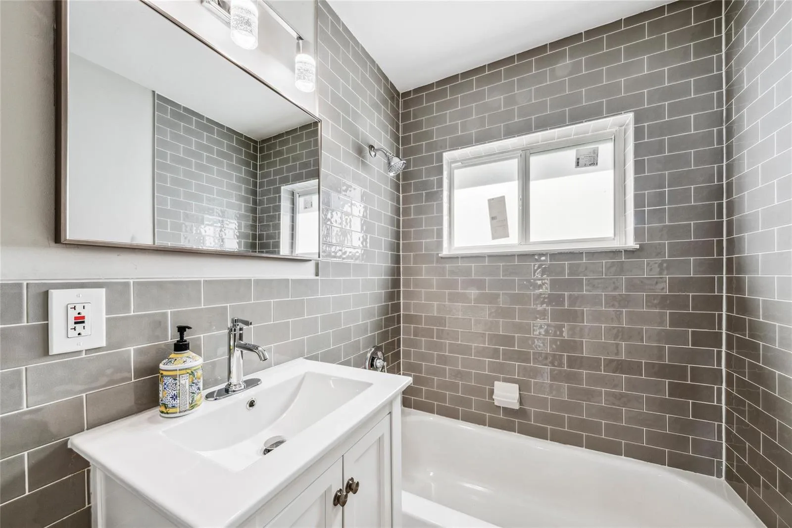 4800 NE 4th Avenue, Fort Lauderdale, FL 33334 photo 8