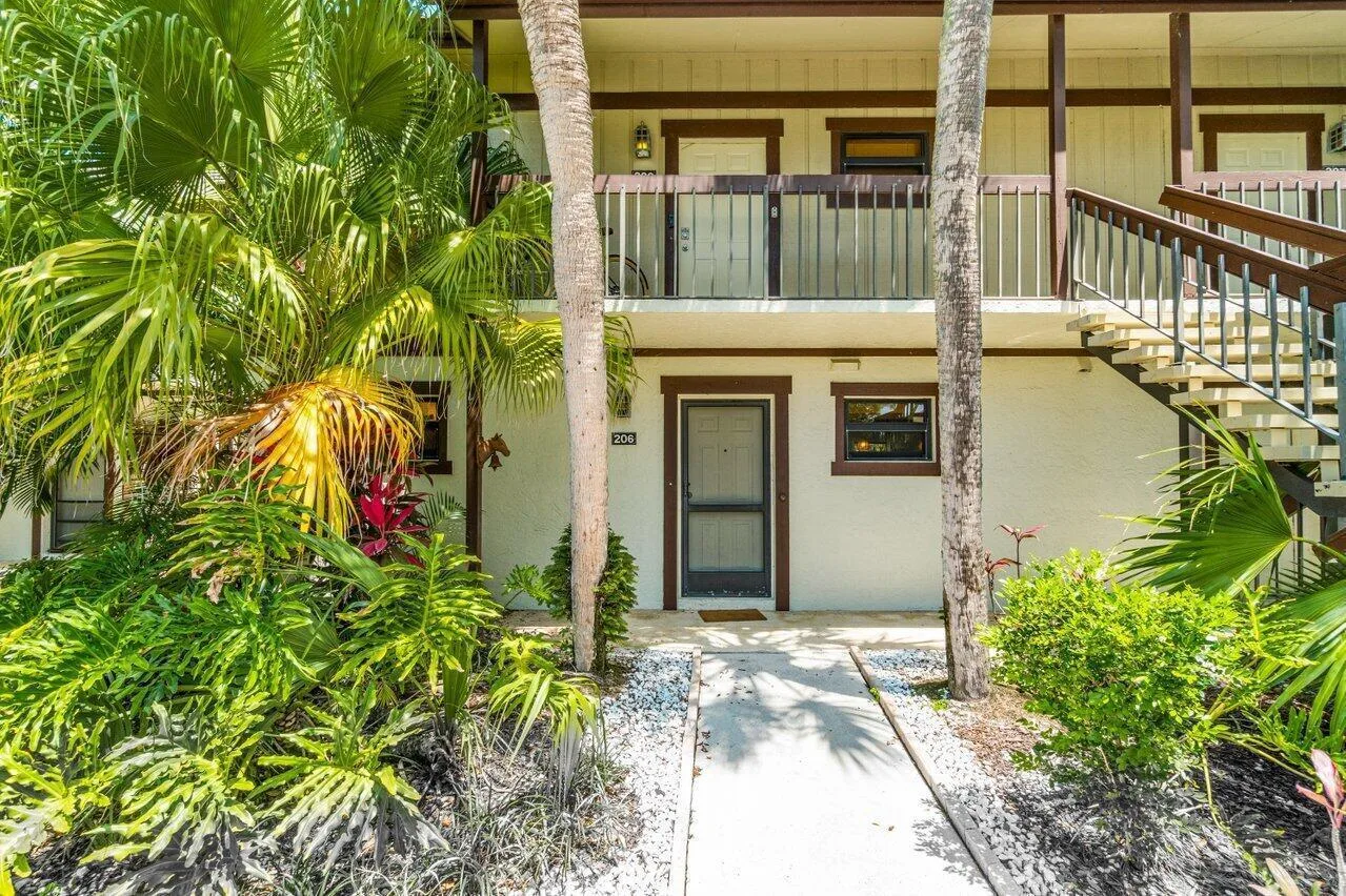 13334 Polo Club Road # 206, Wellington, FL 33414 photo 2