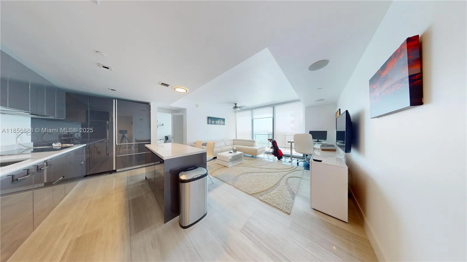 1451 Brickell Ave # 1502, Miami, FL 33131