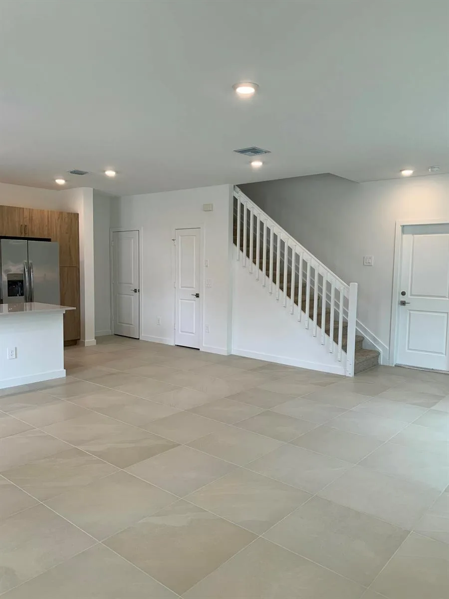 747 SE Central Parkway # 43, Stuart, FL 34994 photo 4