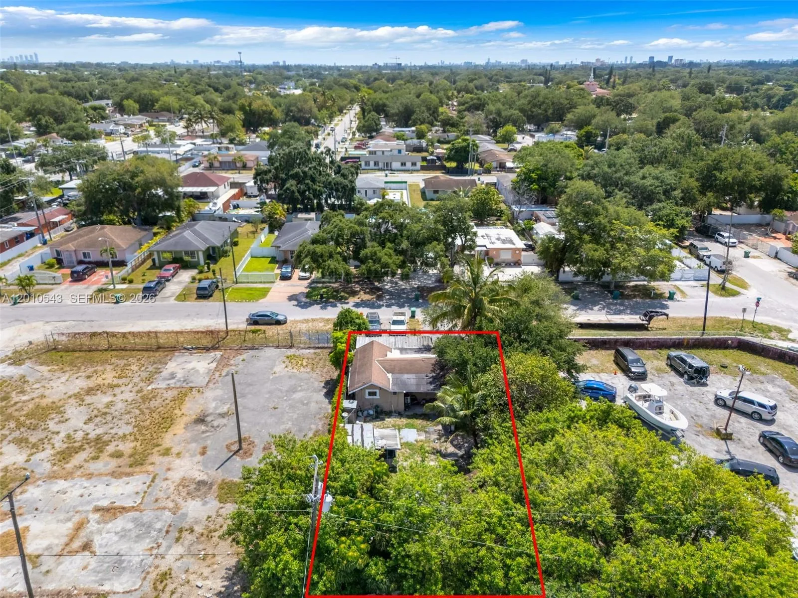 9422 NW 26th Ave, Miami, FL 33147 photo 3