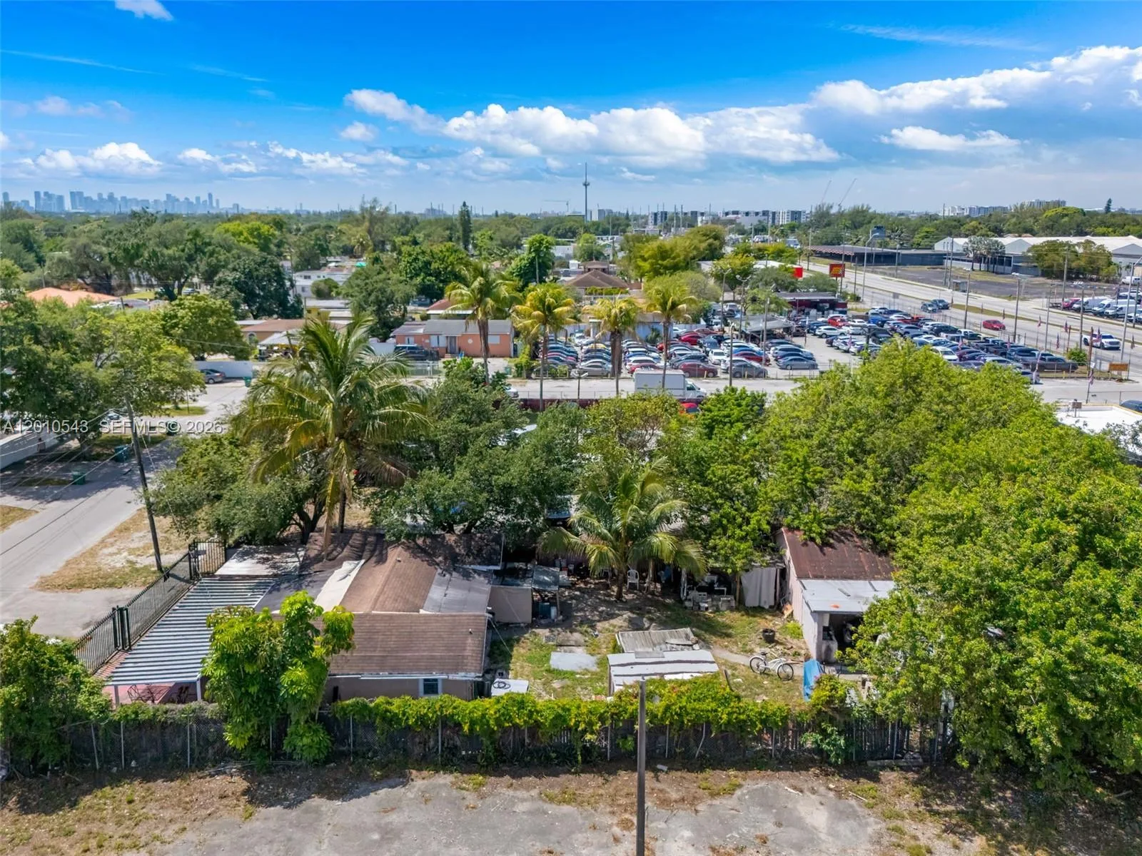 9422 NW 26th Ave, Miami, FL 33147 photo 4