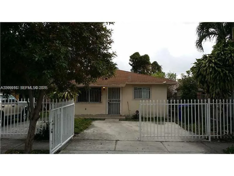 1336 NW 25th St # 1338, Miami, FL 33142