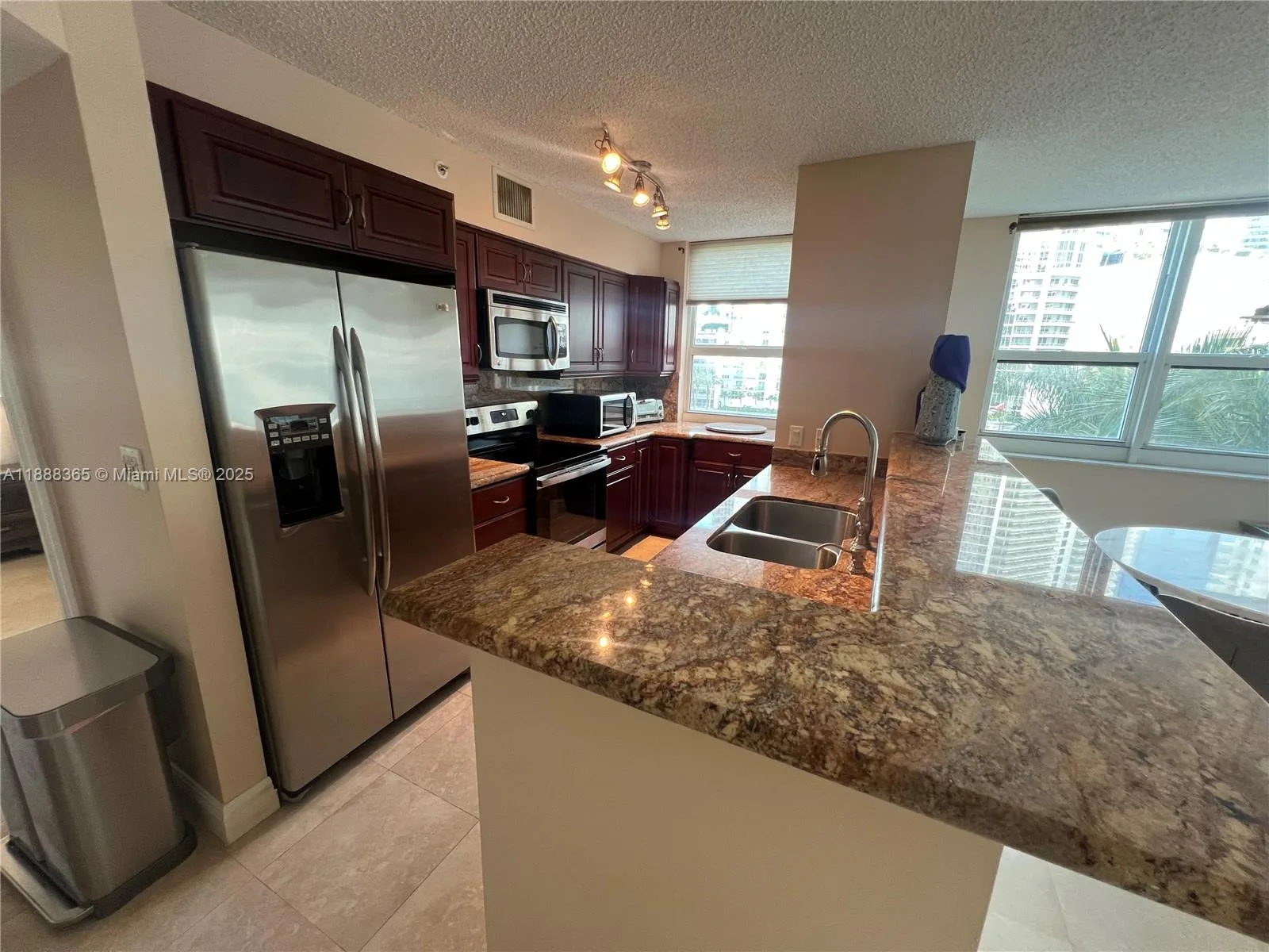 1155 Brickell Bay Dr # 401, Miami, FL 33131 photo 9