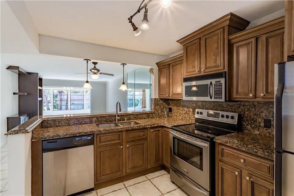 2800 Fiore Way # 2060, Delray Beach, FL 33445