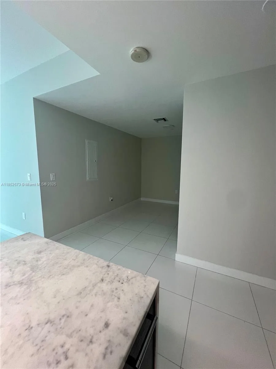 900 Biscayne Blvd # 3010, Miami, FL 33132 photo 7